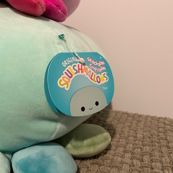 Olga & Jeanna Squishmallow Stackable - Picture 2 of 7